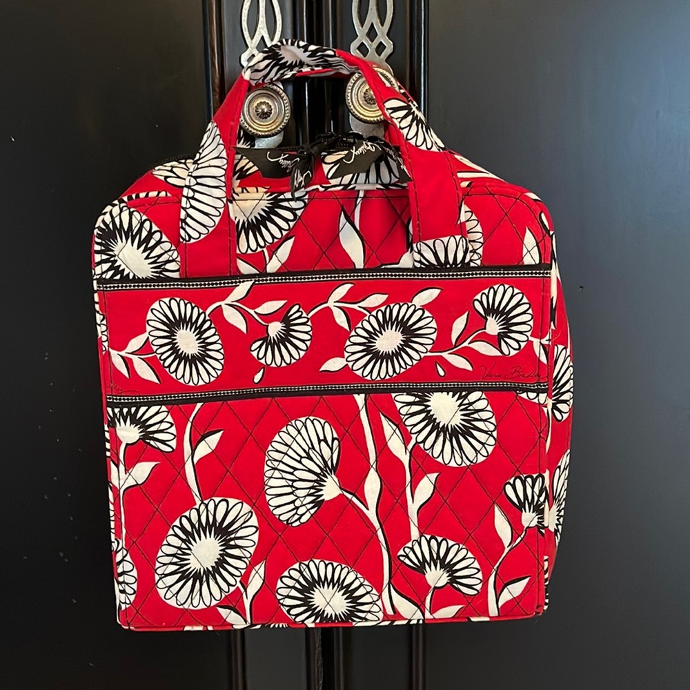 Vera Bradley Devi Daisy tech case!